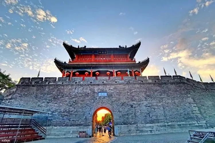 为什么粤东小城比上海杭州优越?